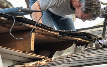 common causes of Old Goole fascia damage